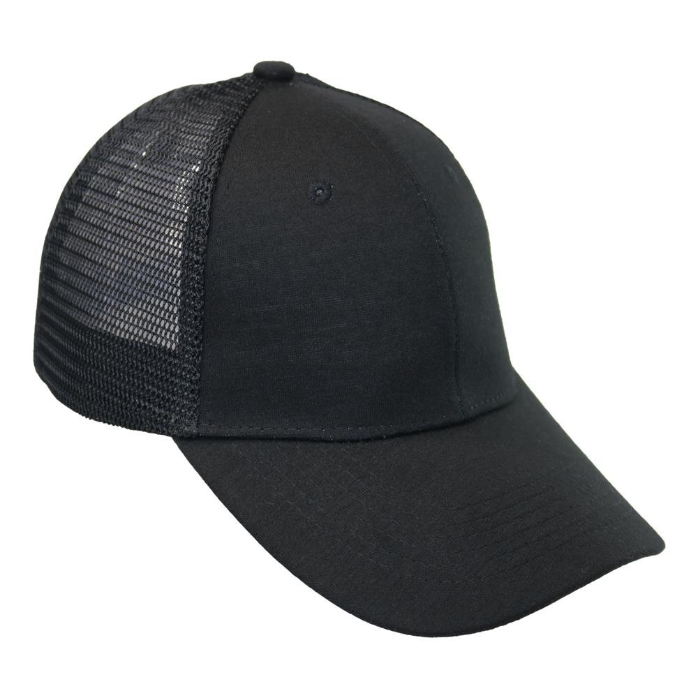 Gorra trucker visera curva 6 paneles negro.