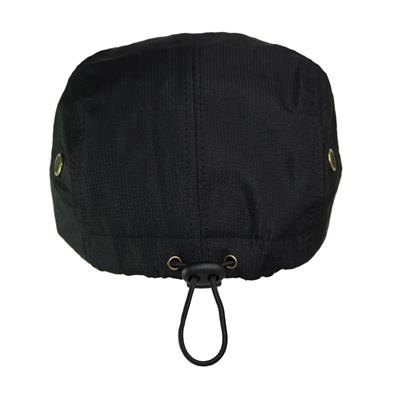 Gorra negra de poliester visera curva