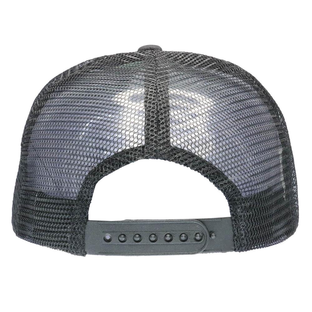 Gorra trucker visera curva